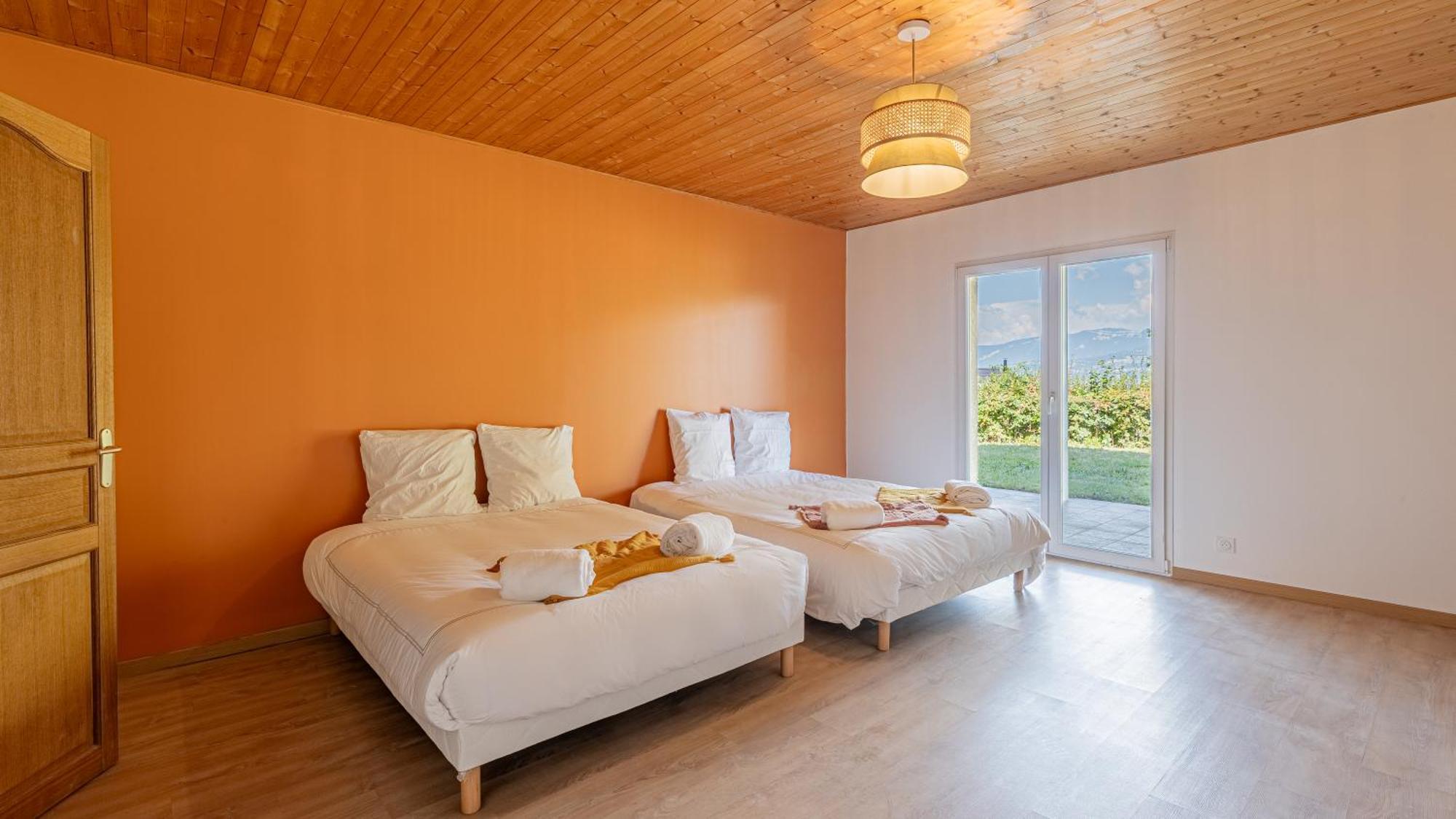 Panoramique - Du Bourget Villa *